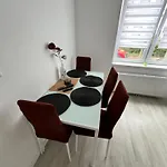 Katzensprung Zum Holstentor!